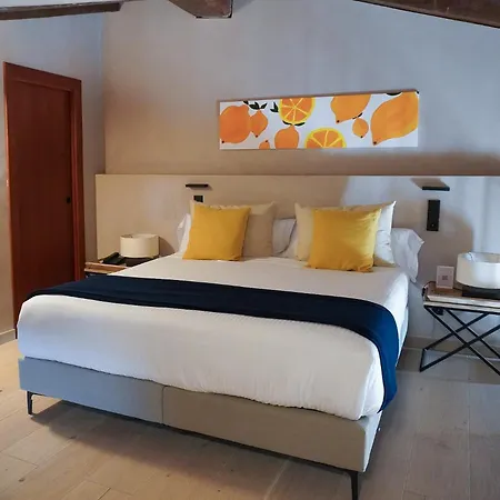 Hotel Tradere Boutique Moncada