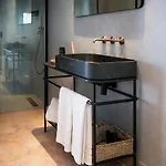 Tradere Boutique Hotel 3*