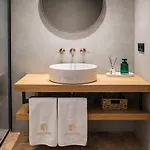 Tradere Boutique Moncada