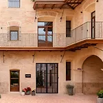 Tradere Boutique Moncada