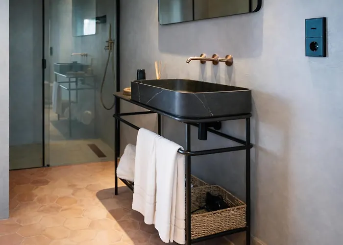 Tradere Boutique Hotel 3*