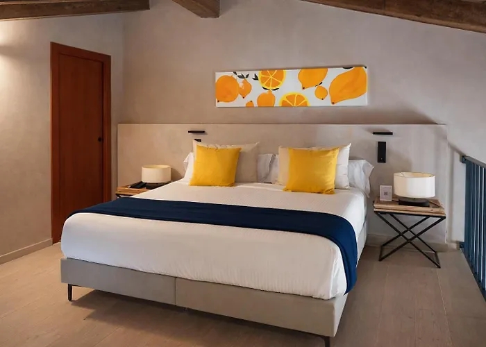 Tradere Boutique 3* Moncada